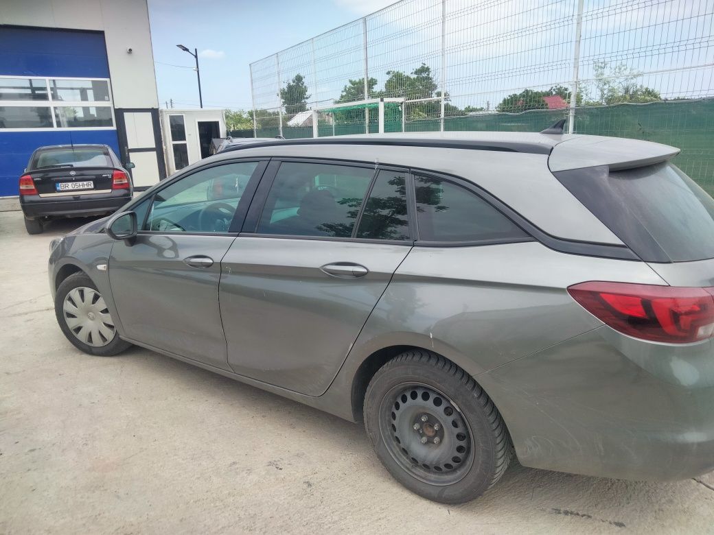 Dezmembrez Opel Astra k 2021 full