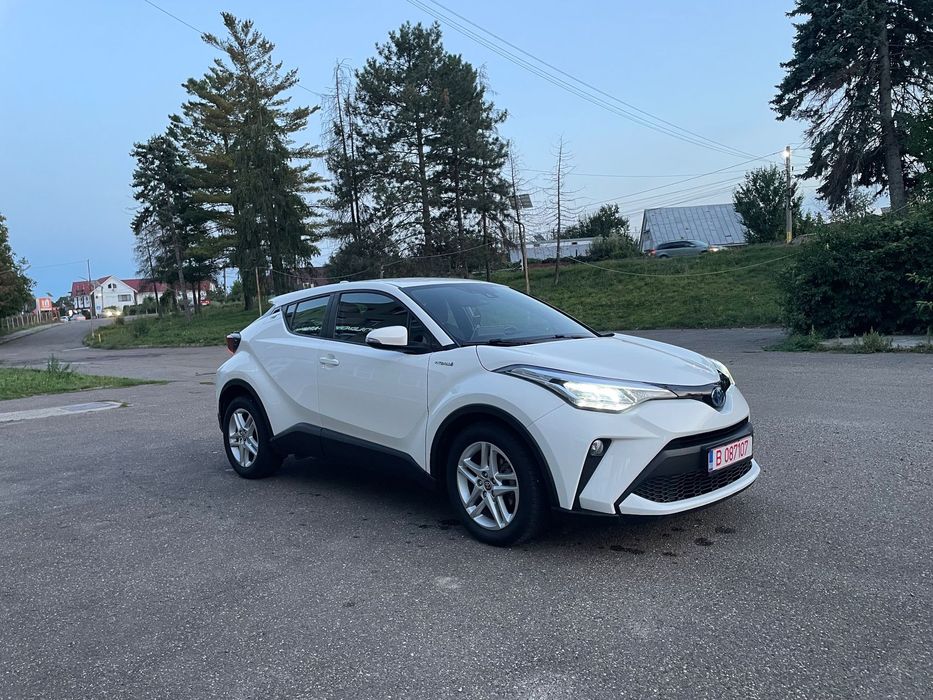 Toyota C-HR Toyota C-HR 1.8 Business - Hibrid - Automatic - 122 hp