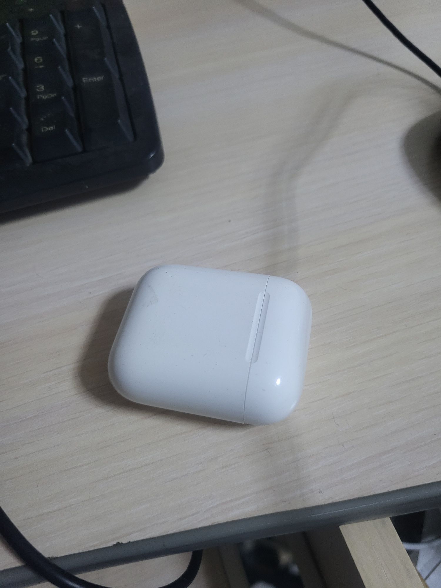 Кейс от airpods 2 (оригинал)