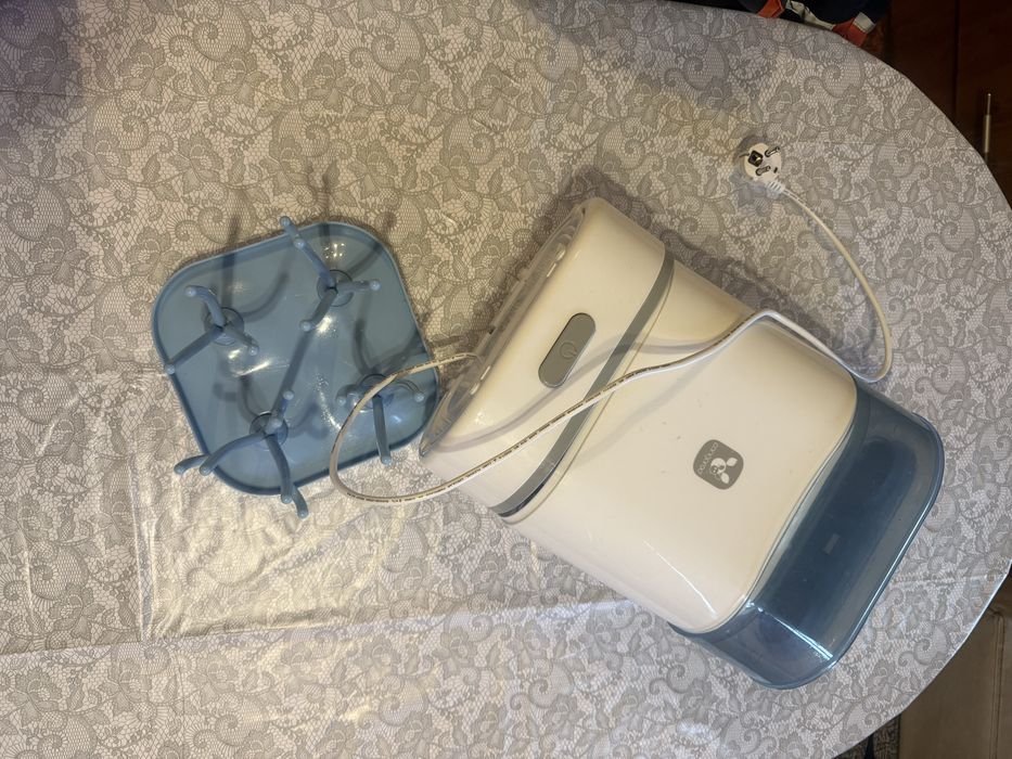 Електрически парен стерилизатор cangaroo + поставка за шишета