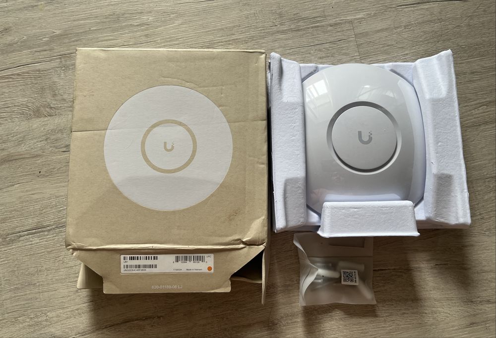 Продам Unifi u6+ новый