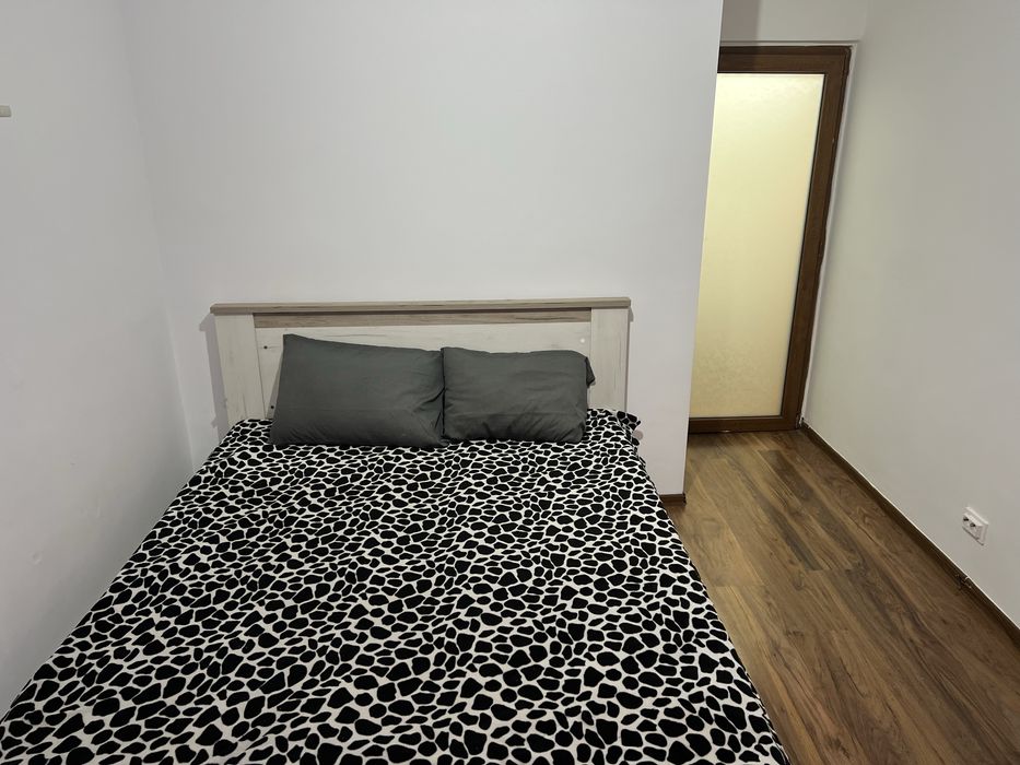 Inchiriez apartament cu 2 camere ultracentral pe matei basarab la et 2