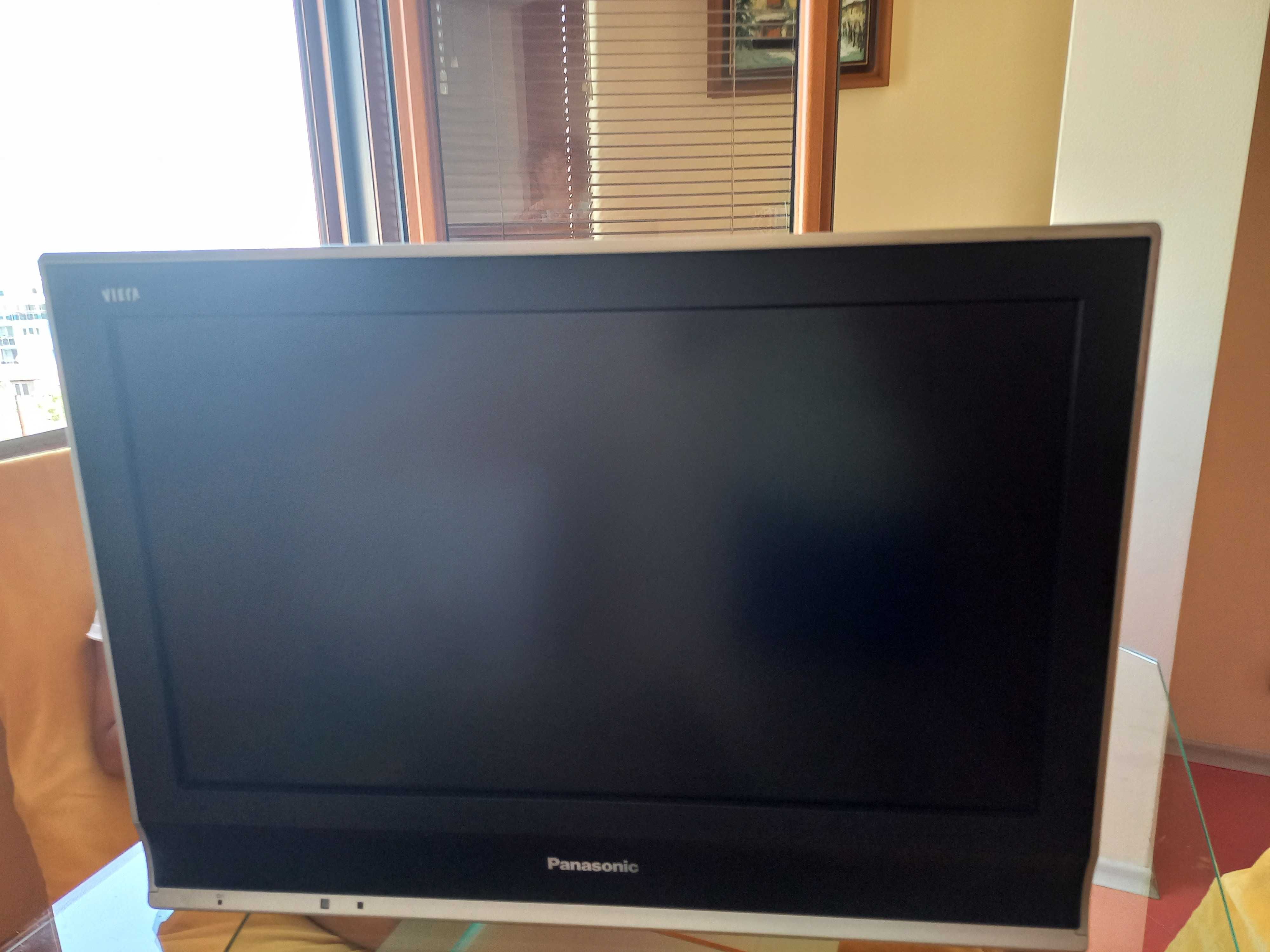 Телевизор Panasonic TX-26LX70P