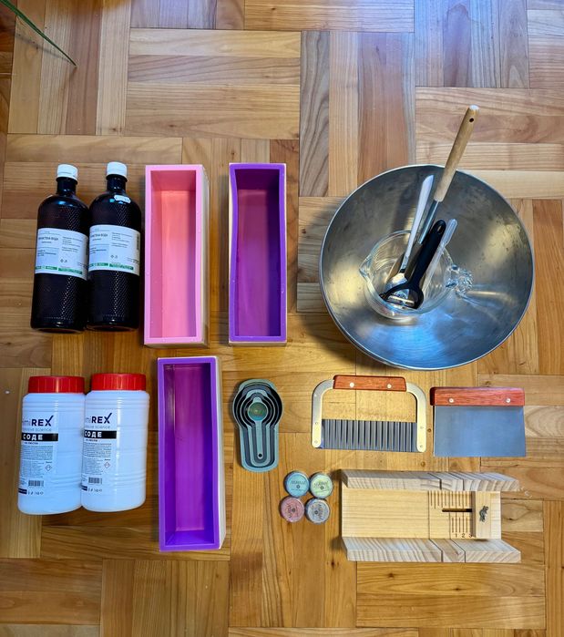 Комплект домашен сапун 10+ части на БЕЗЦЕНИЦА