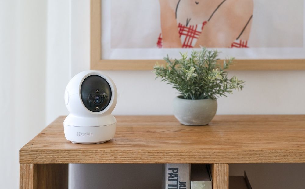 Hikvision CS-C6N  (4mp ) Камера  - для дома