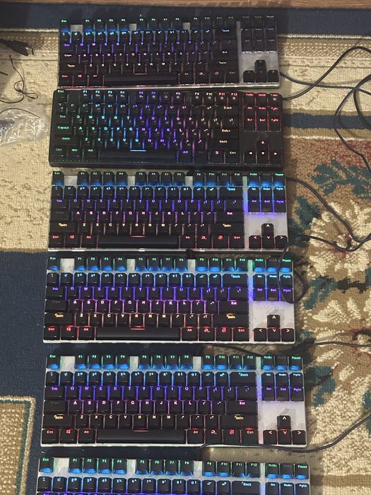 В продаж 6 клавиатур оптом или по 1