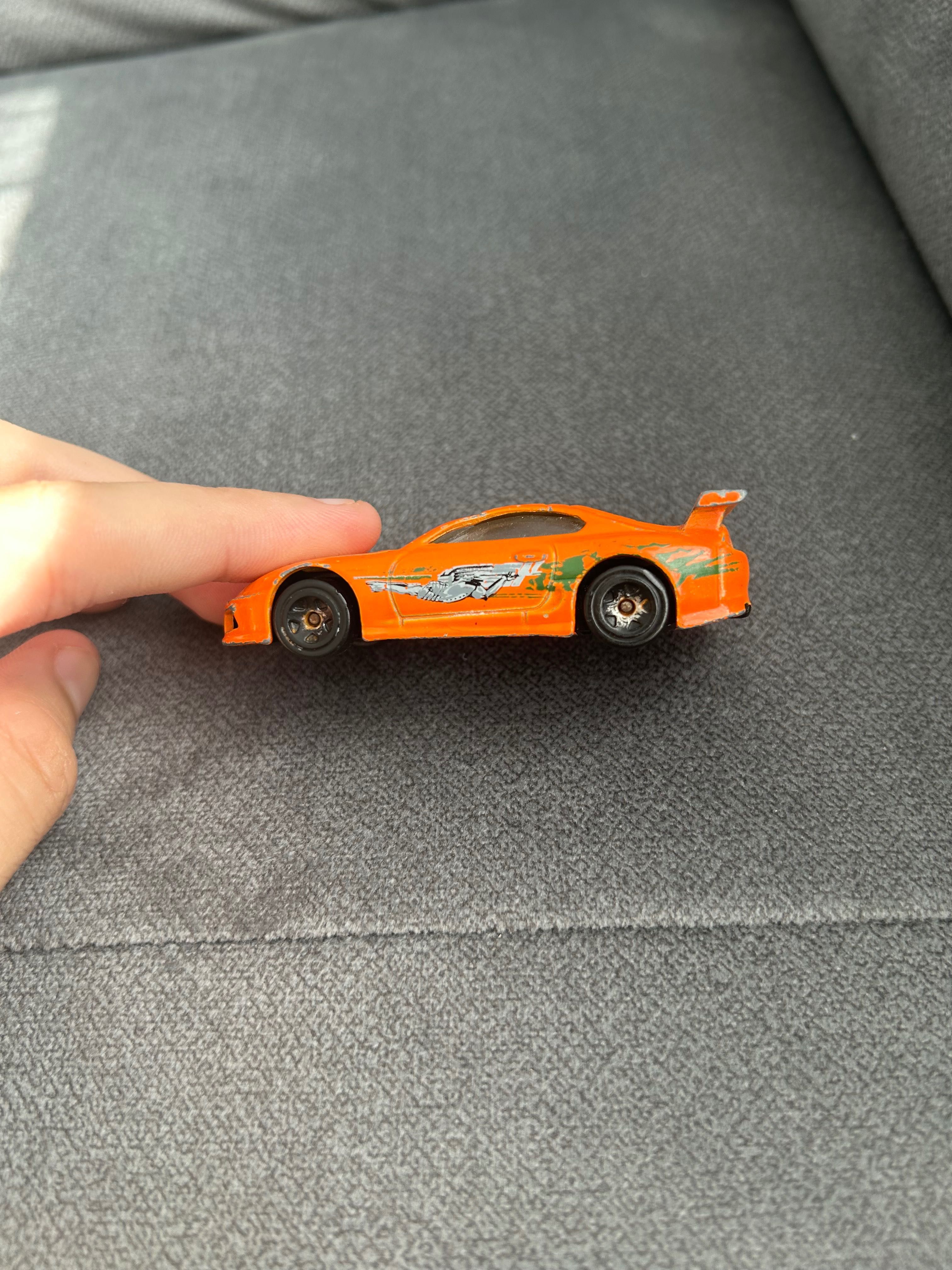 Най различни hot wheels/хот уилс колички редки