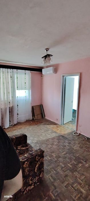 Apartament cu 2 camere semidecomandat Craiovita - Niela