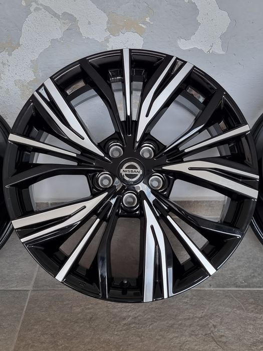 19" Оригинални джанти Nissan Juke Juk Qashqai Xtrail 5×114.3 7.5J ET35