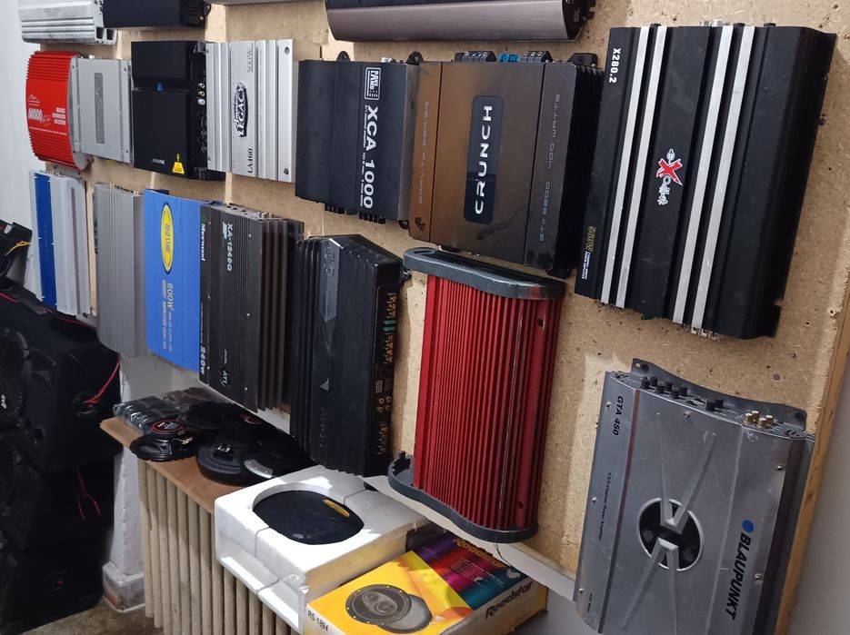 Statie subwoofer masina auto bass boxe difuzoare casetofon condensator