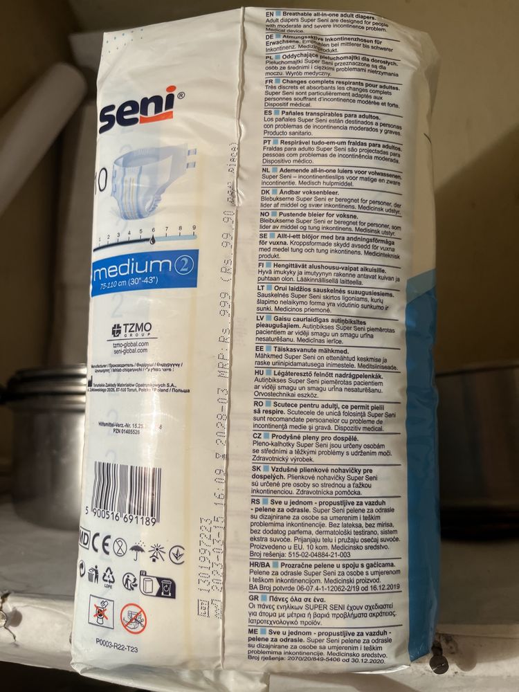 Scutece pentru adulti Seni