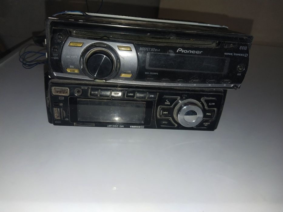 Авто колонки и магнитофон б/у