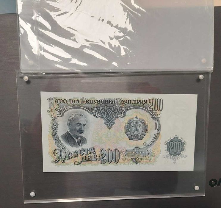 Прозрачна акрилна рамка за снимки