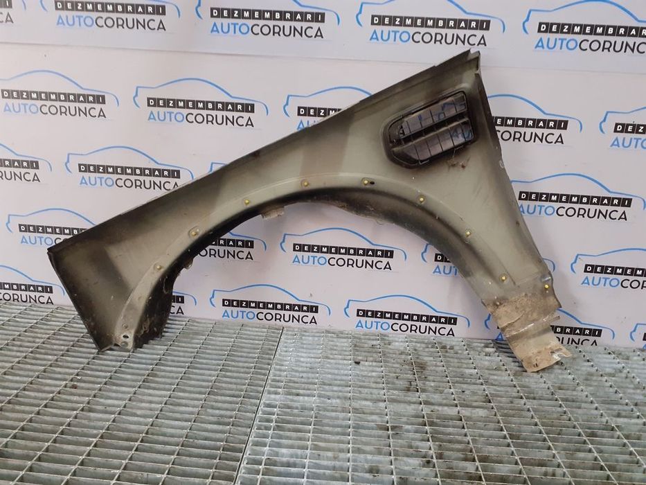 Aripa Dreapta Fata Land Rover Discovery 3 2004 - 2009 4 Usi Negru (436)