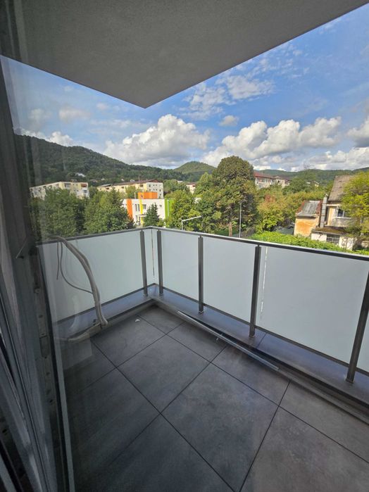 Ap.3 camere Et. 2 finisat + parcare subterana