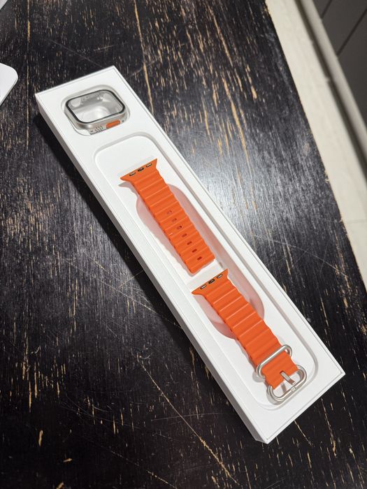 Set doua curele Apple Watch si carcasa ecran