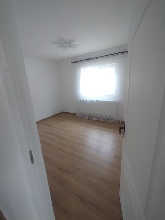 Vand casa la cheie