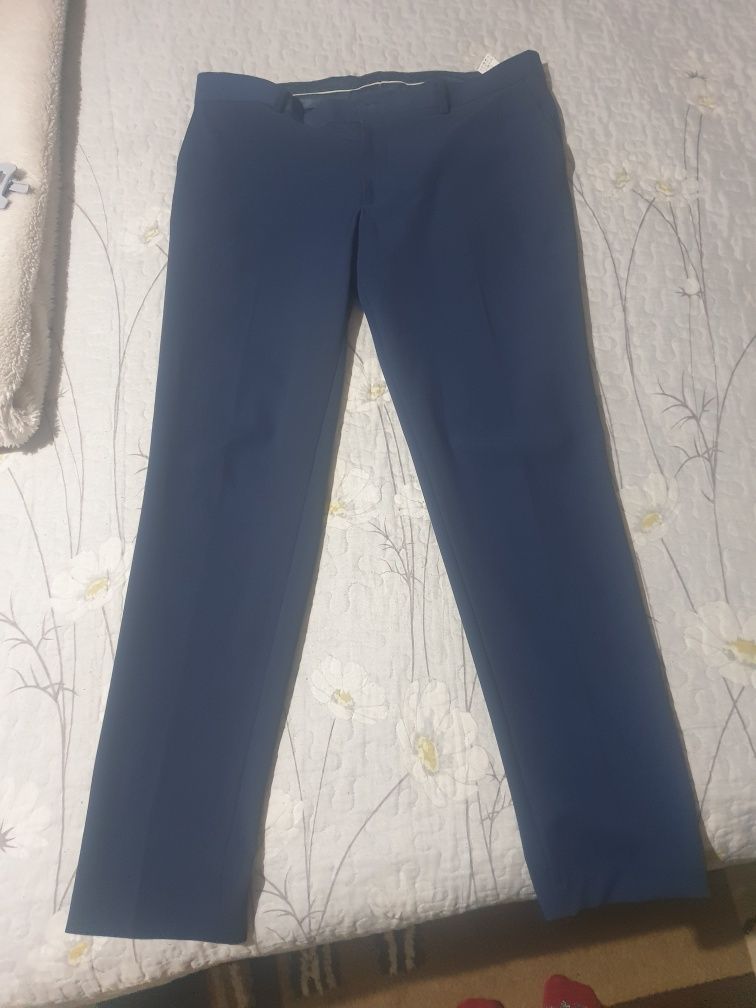 Pantalon casual / elegant barbati Zara