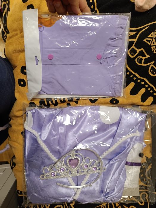 Дъждобран и рокля с тиара принцеса София първа Sofia the first