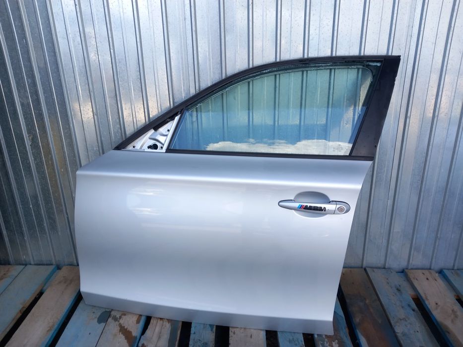 Usa stanga fata BMW e87 Seria 1 2007