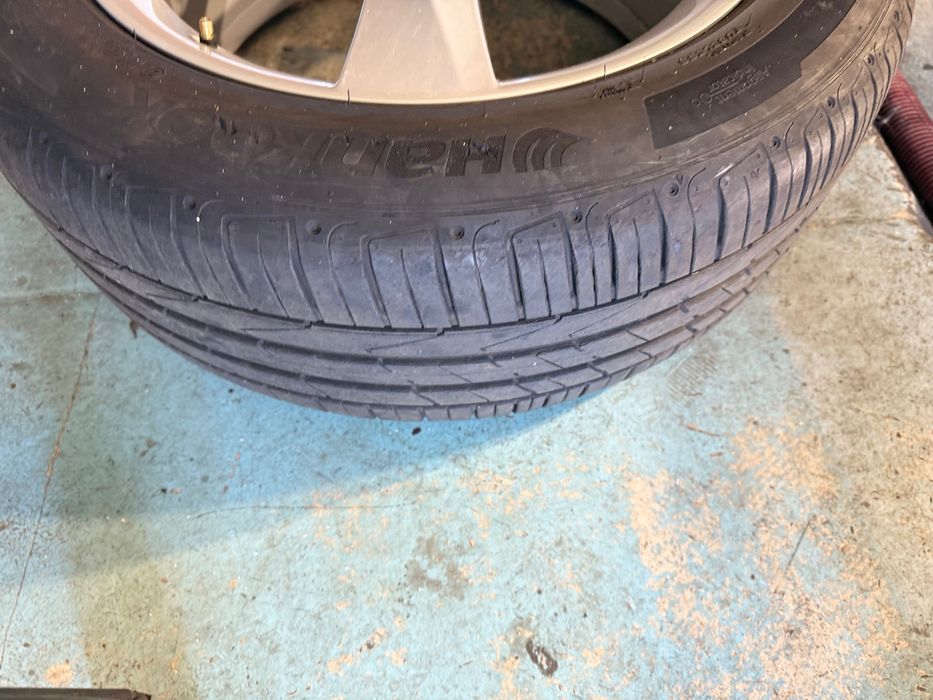 roti mercedes 19 + cauciucuri 235/55/19 hankook (purtate o vara)