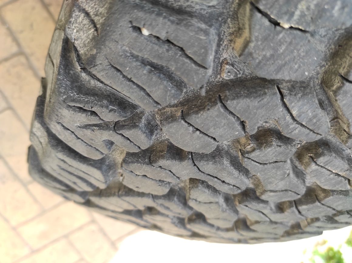 Офроуд гуми Bfgoodrich 245/75/16  All-Terrian A/T