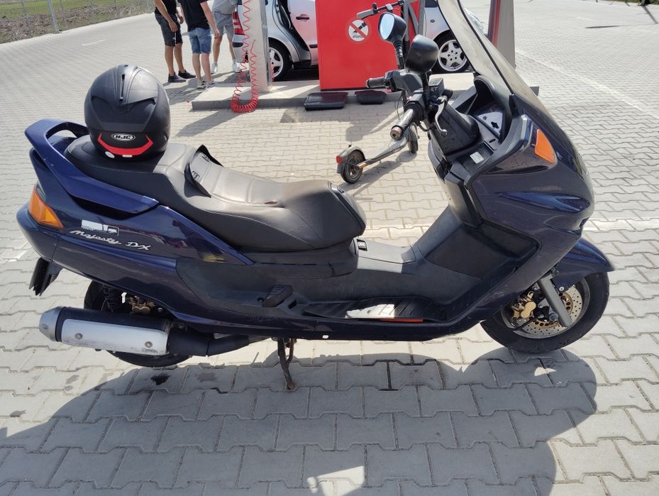 Yamaha majesty 250