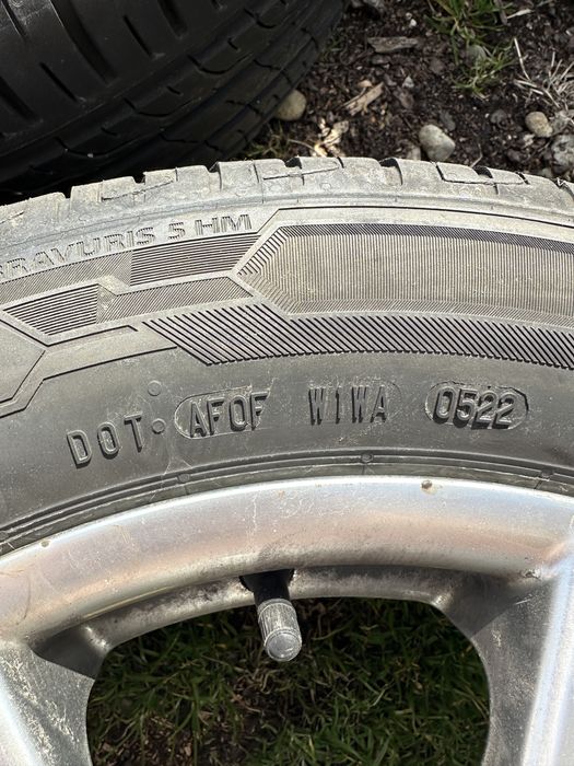 Vand jante R16 Rial cu cauciucuri de vara in stare excelenta