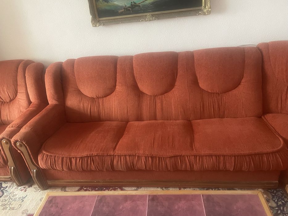 Colțar extensibil + fotoliu + masă – set complet living