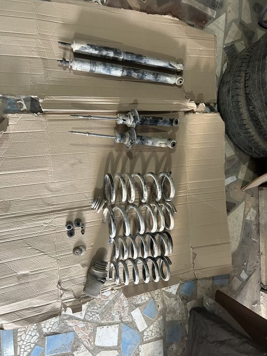 Амортизаторы PAJERO 4 поколение