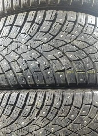 Продам шины зимние, шипованные.