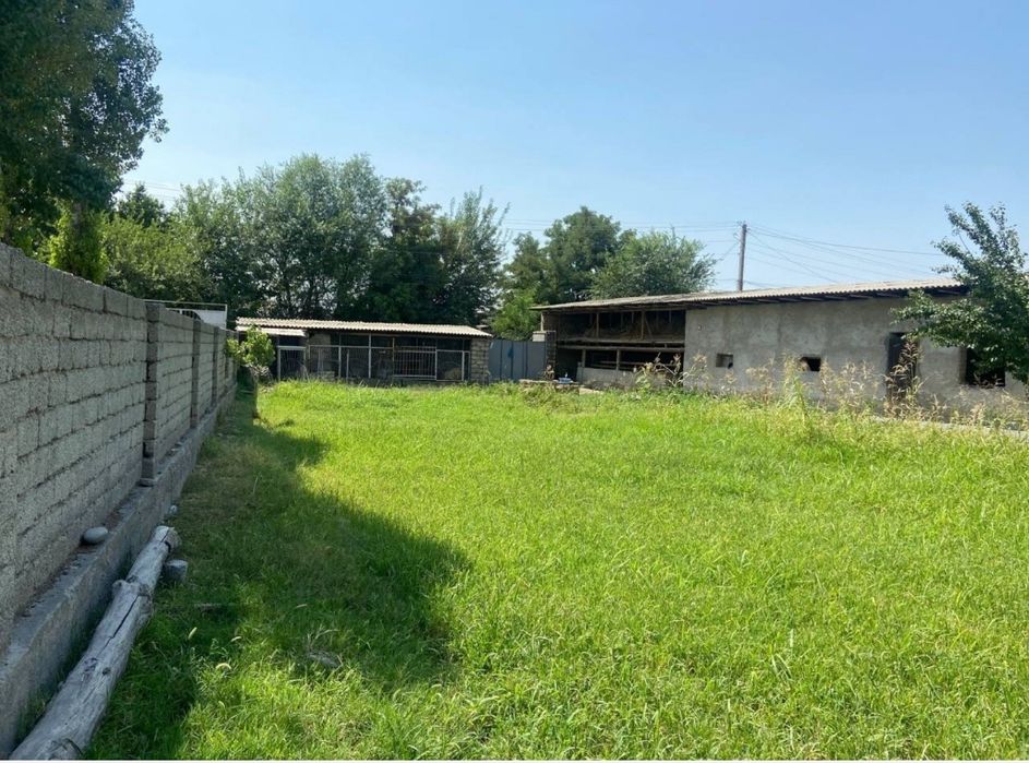 Yer Sotiladi yashash uy xam bor