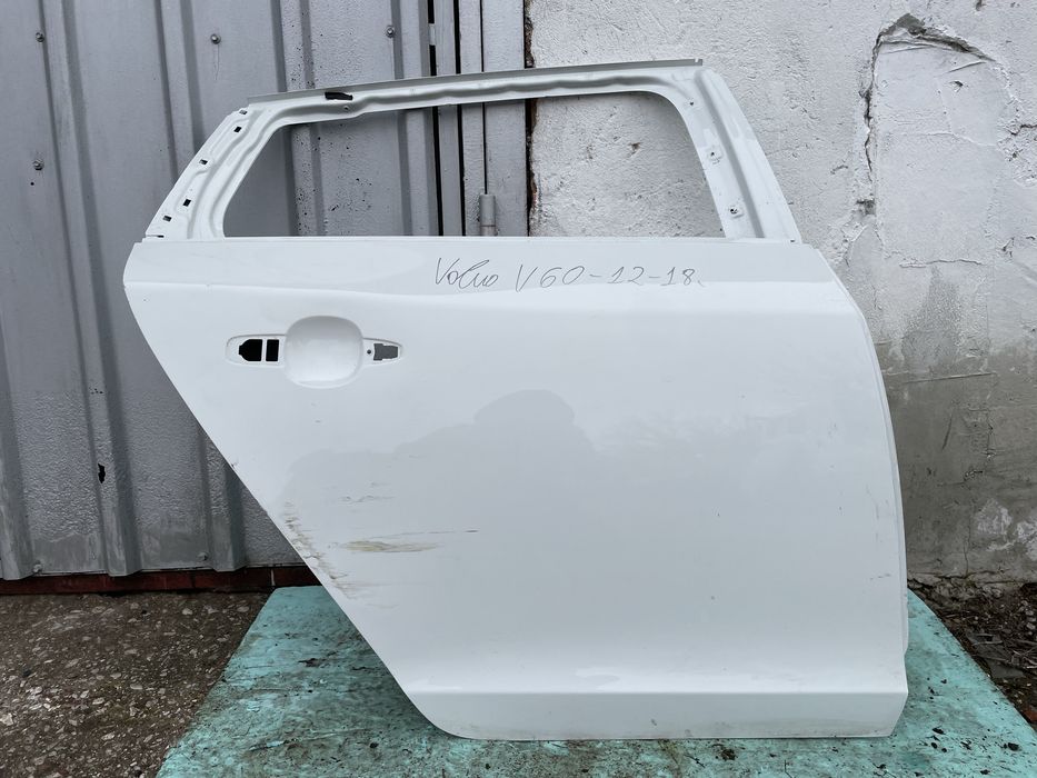 Задна дясна врата за Volvo V60 Волво В60  2013-2018г