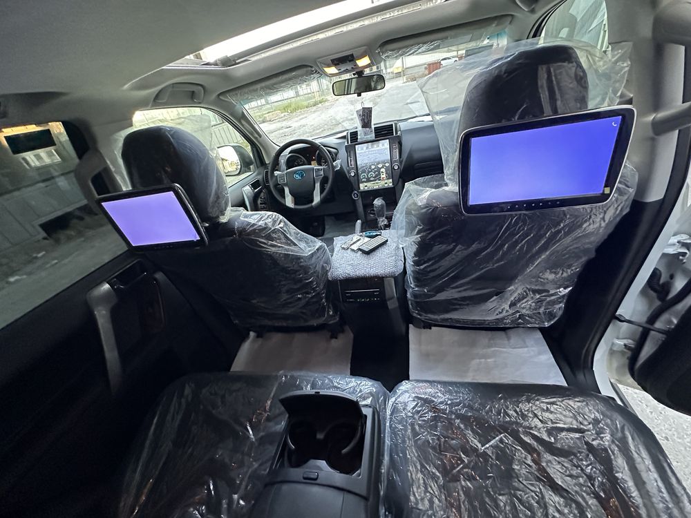 Tayota Land Cruiser Prado 150