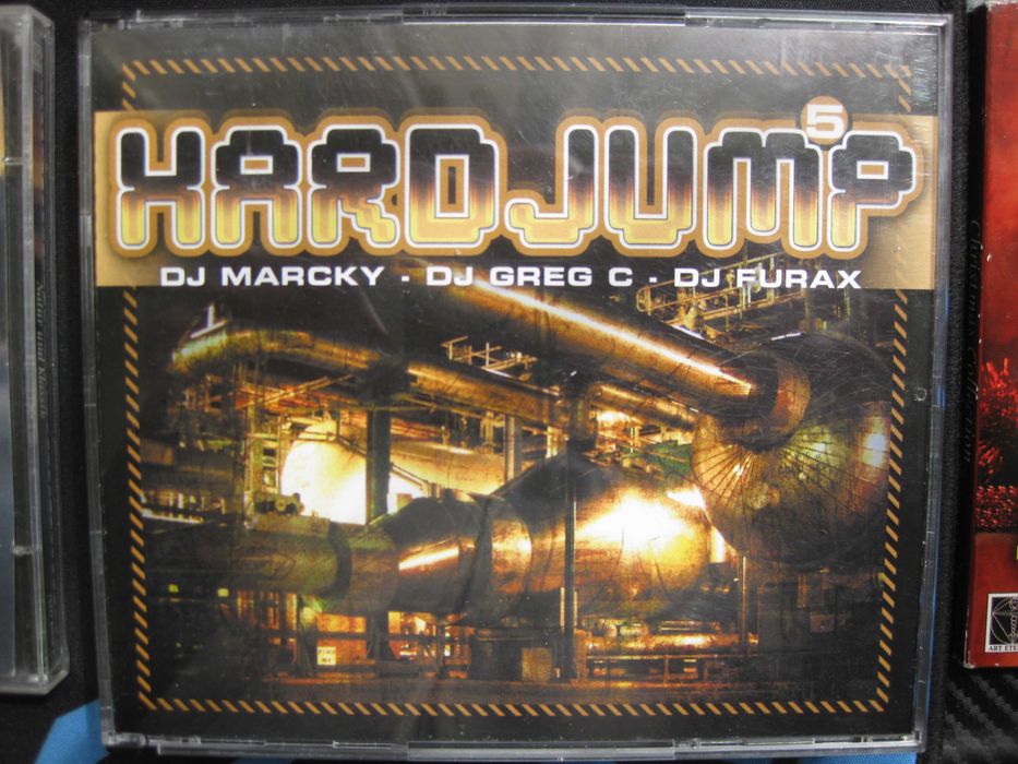 CD дискове с музика