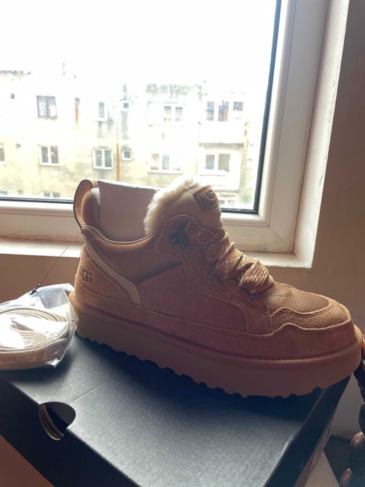 UGG Lowmel Chestnut