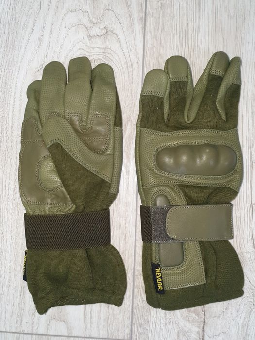 Manusi tactice militare