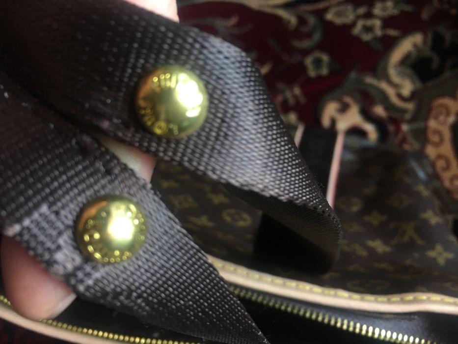 Geanta Louis Vuitton  noua