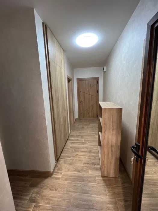 Продава се Тристаен апартамент в Пловдив, Център - 75 кв.м за 2107 €/кв.м - Снимка #1