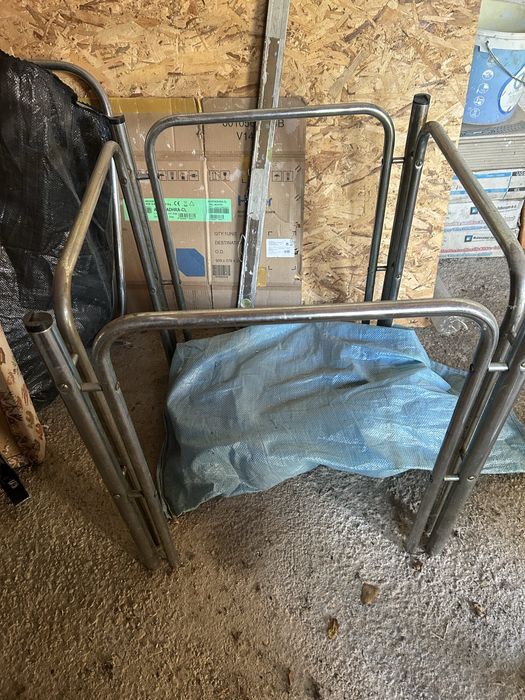 Столови и маси от тръбна алпака