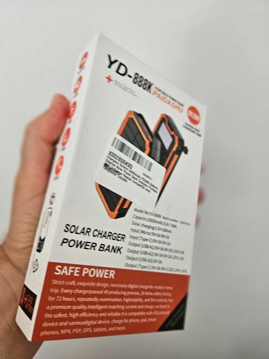 Bateria telefon Solar Charger nou la cutie.