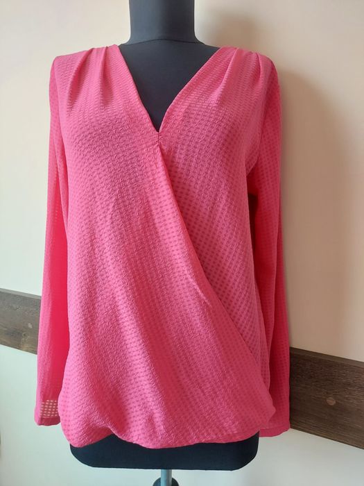 Дамска ефирна блузка на Atmosphere.