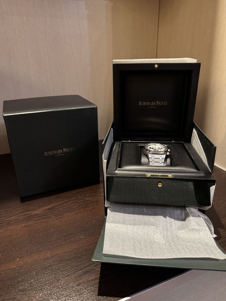 Audemars piguet часовник
