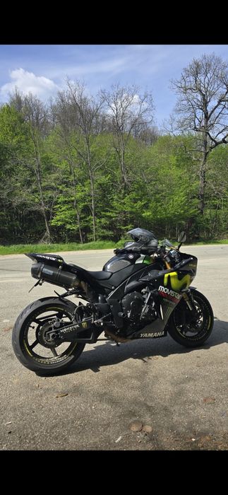 Yamaha R1 2012, crossplane, TCS