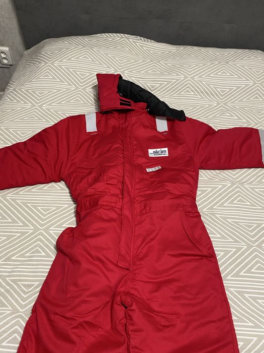 Срочно! Продам зимние спец одежду!