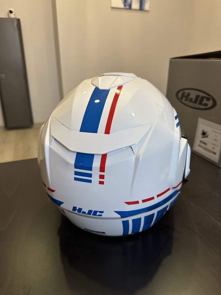 Нова каска HJC XL