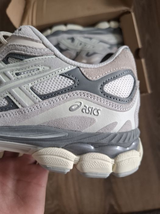 Adidasi Asics gel - 42,5