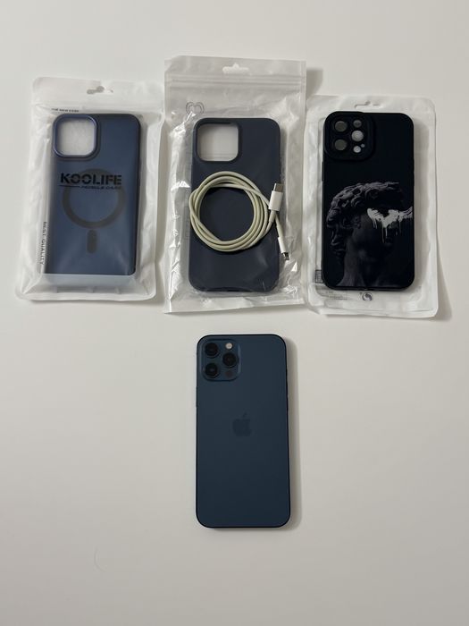 Iphone 12 Pro Max - 128 GB și 82% sănătate la baterie