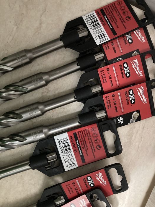 Burghiu Milwaukee Sds Plus 16x160mm si 16x210mm MX4 4 Taisuri