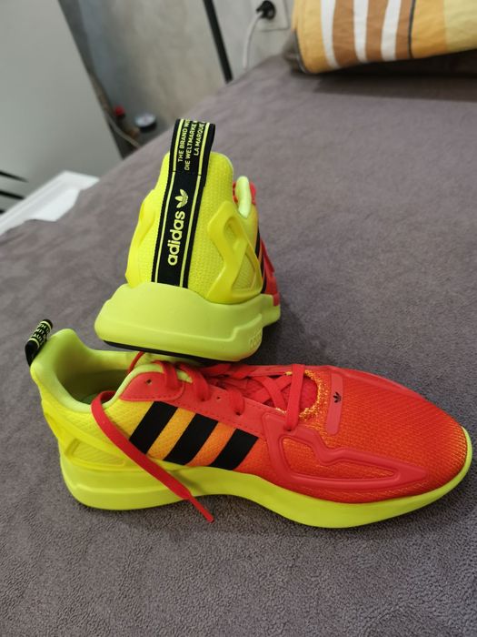 Adidas маратонки